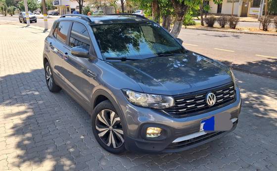 VOLKSWAGEN T-CROSS 1.0 200 TSI TOTAL FLEX AUTOMÁTICO